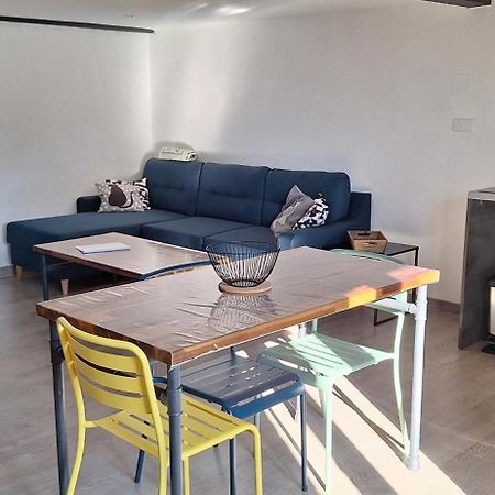 Loft En Duplex Au Mas De La Restanque Apartment Monteux Exterior foto